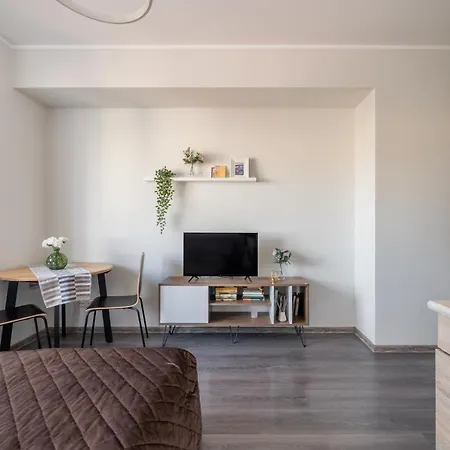 Grizinkalns Residence With Free Parking Riga Exterior photo