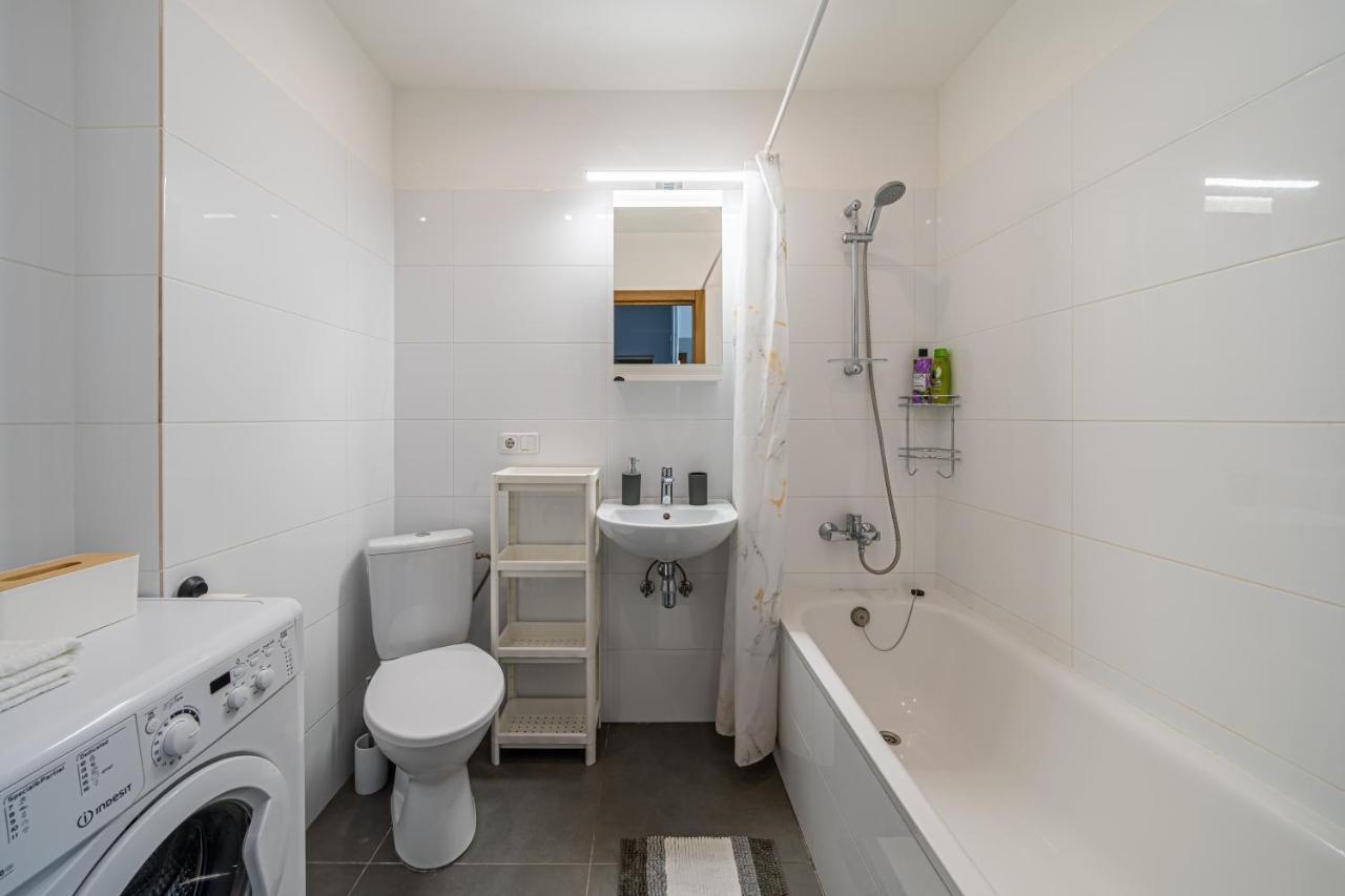 Apartment Grizinkalns With Free Parking Riga