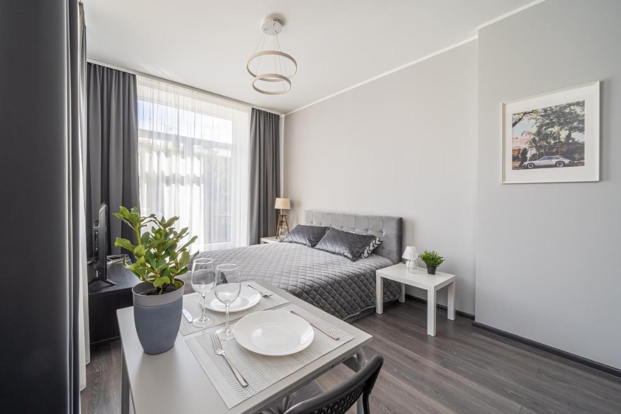 Grizinkalns With Free Parking Apartment