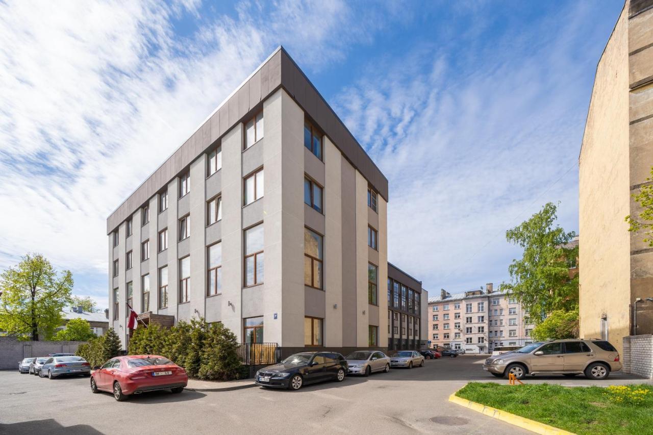 Apartment Grizinkalns With Free Parking Riga